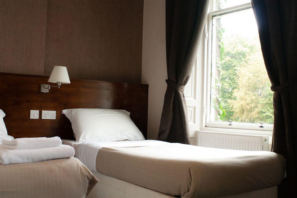 Bonnie'S Guest House Edinburgh Bagian luar foto